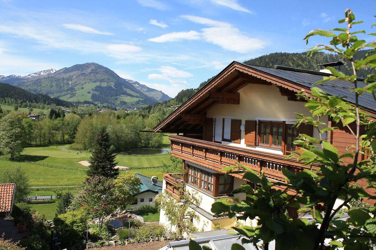 Landhaus mit Freizeitwohnsitz am Golfplatz Schwarzsee