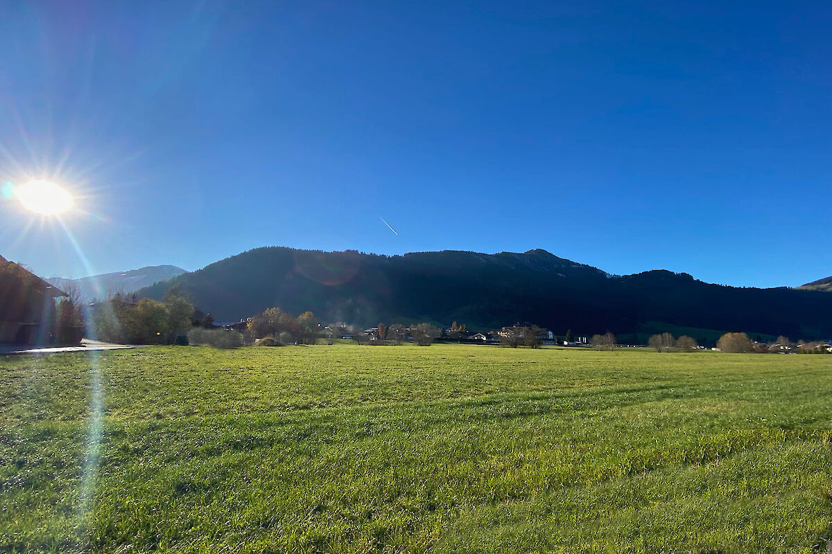 Building plot in absolutely fantastic location - near golf course