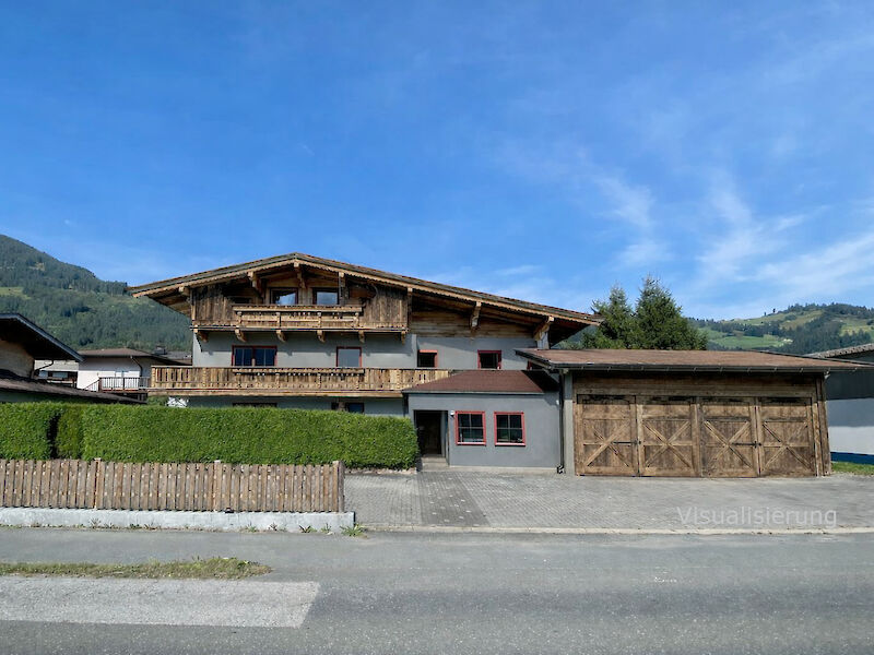 Apartment building with 4 apartments and large garage - storage - workshop