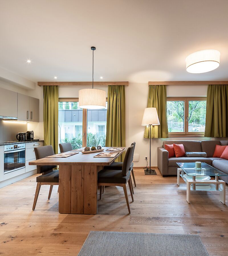 Ground floor apartment approved for short-term rental, right next to the cable car