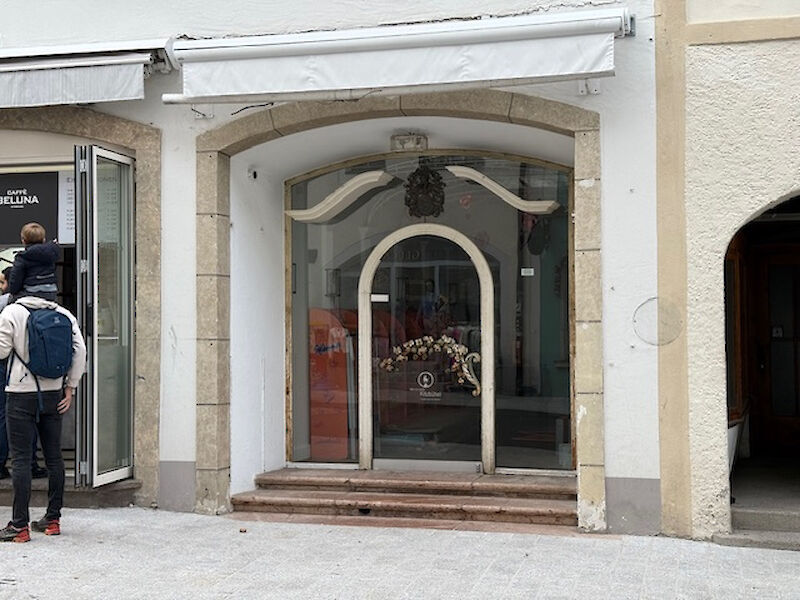 Shop for rent in the center of Kitzb
