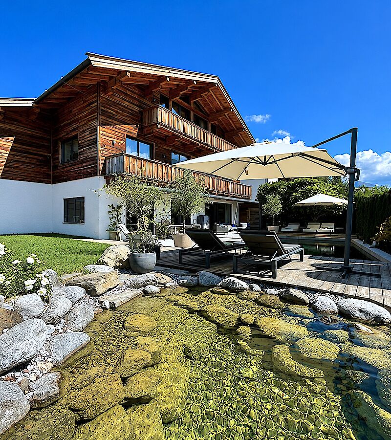Luxury villa with pool on the sunny side of Kitzb