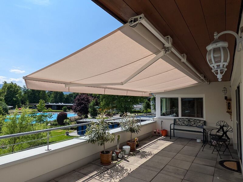 Maisonettewohnung in zentraler Lage mit 2 Garagenplätzen