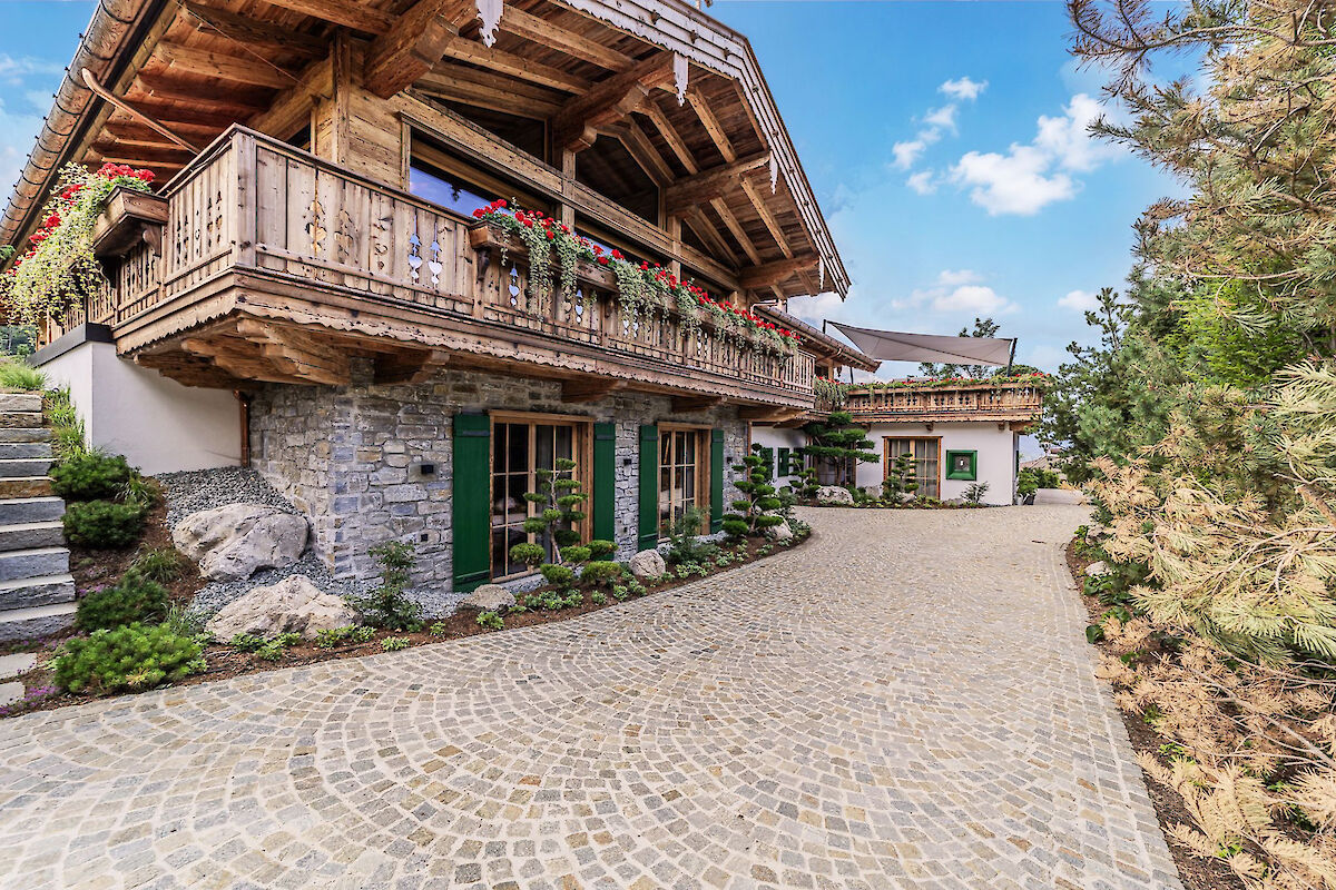 Landhaus Neubau auf der Sonnseite von Kitzbühel